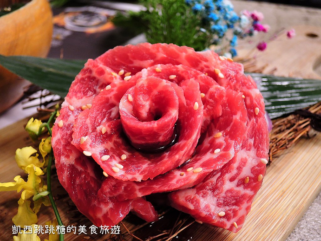 【吽燒肉】台北市民大道美食，很多明星藝人推薦的燒肉店 !