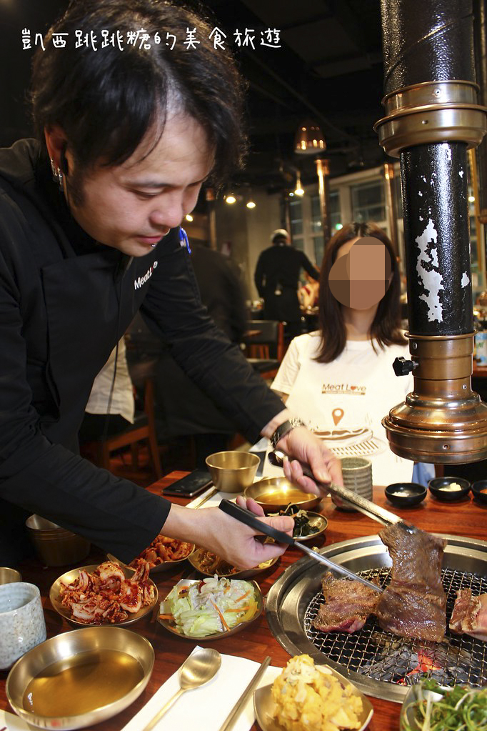 【台北美食】MEAT LOVE 橡木炭火 | 好吃韓國烤肉推薦，還可以近距離欣賞101夜景！