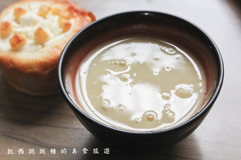 宅配 泰國QS SOUP 金枕頭榴槤湯 QS栗子湯 養生231