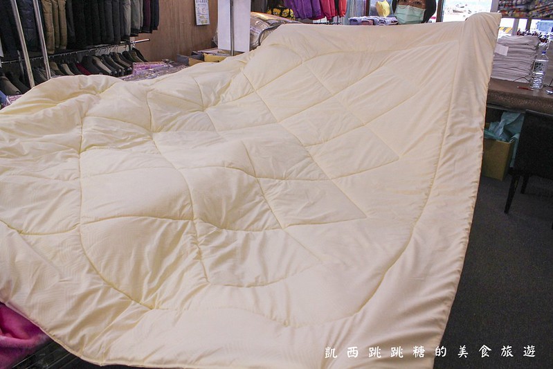 台北寢具特賣 歐瑄寢飾 羊毛被羽絨被天乳膠墊冬被涼被 北投市場美食景點831