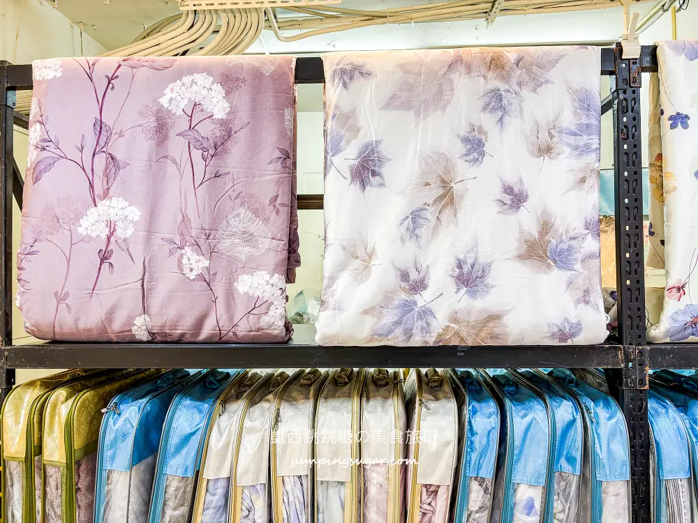 【萬華寢具廠拍】快閃活動只到12/2~精選萬用毯349元、棉被990元 ! 涼被枕頭買一送一! 地址:萬華區青年路12號(可刷卡/青年公園正對面)