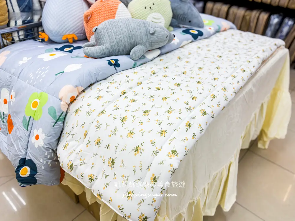 【萬華寢具廠拍】快閃活動只到12/2~精選萬用毯349元、棉被990元 ! 涼被枕頭買一送一! 地址:萬華區青年路12號(可刷卡/青年公園正對面)