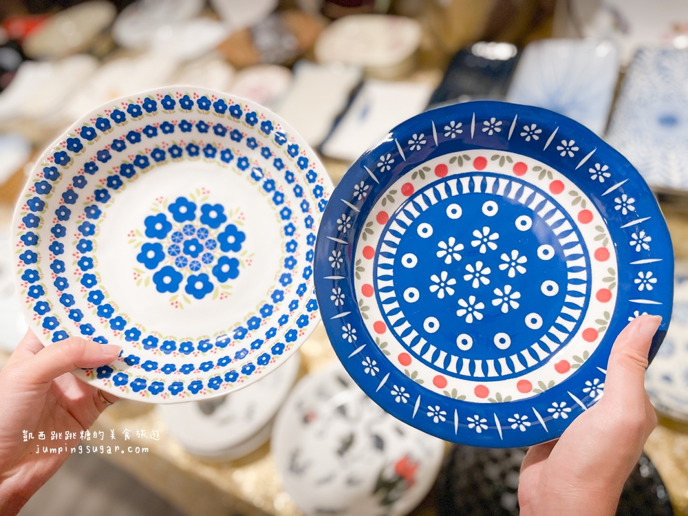[三重特賣]日本陶瓷碗盤特賣會3個$100起 ! 地址在 : 新北三重區中央北路143號(三和夜市尾/屈臣氏隔壁)