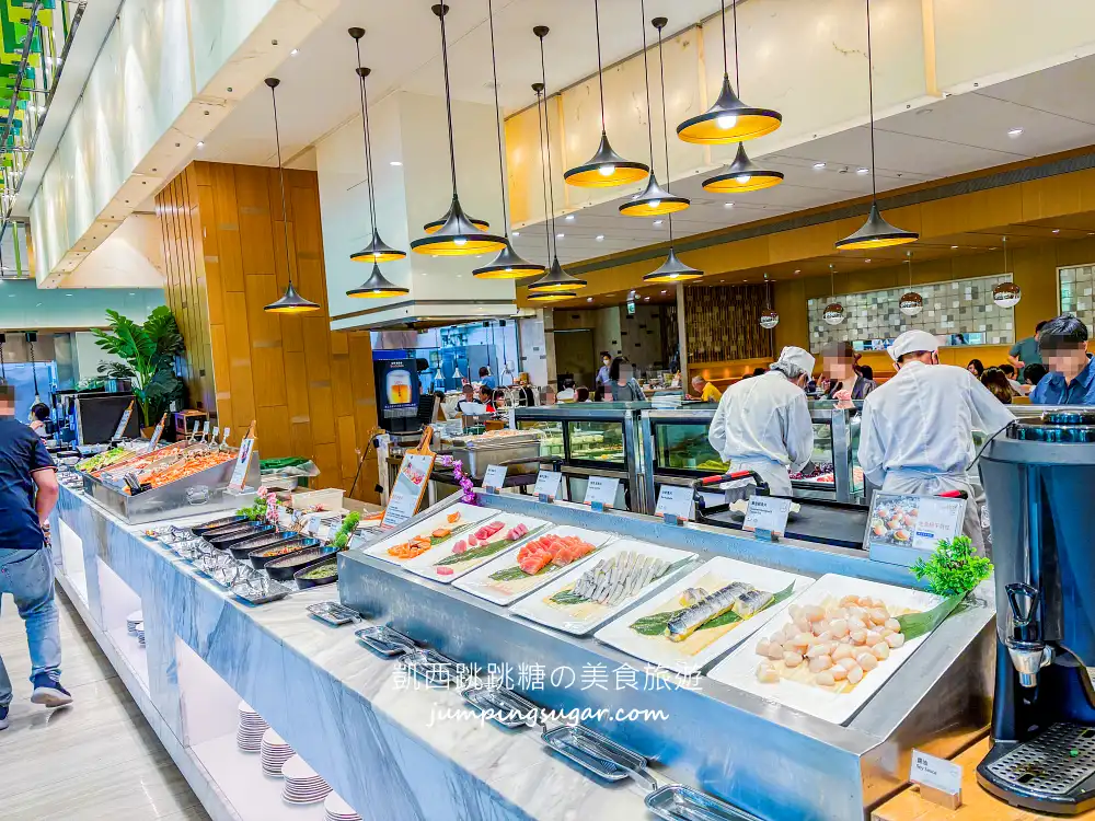 台北六福萬怡酒店【敘日全日餐廳】自助餐吃到飽，菜單價錢一次看！