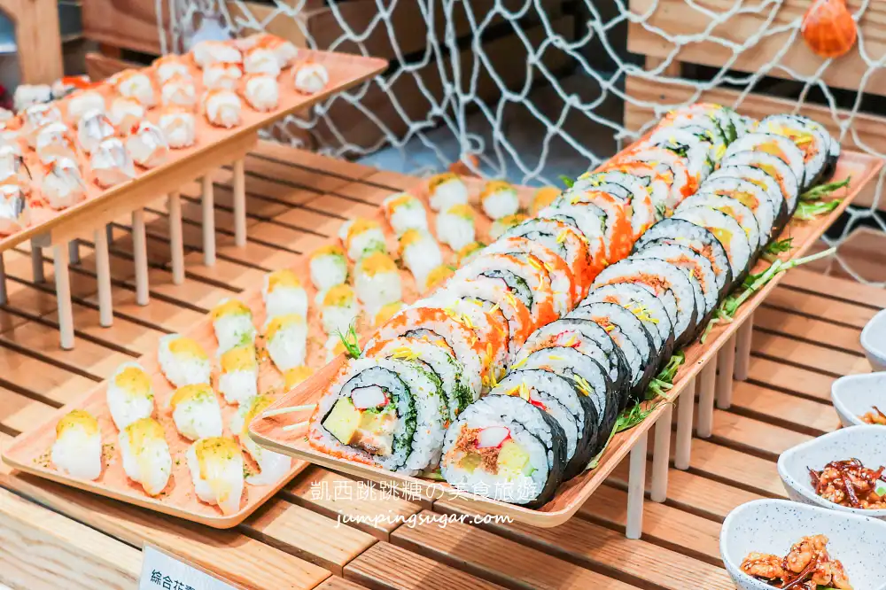 台北六福萬怡酒店【敘日全日餐廳】自助餐吃到飽，菜單價錢一次看！