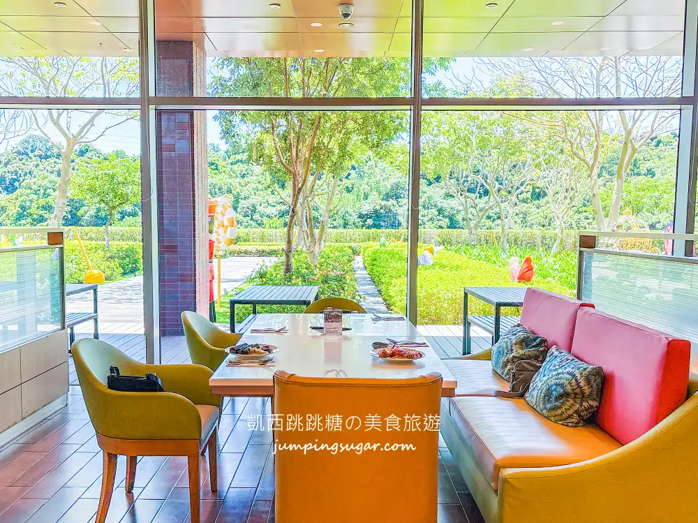 台北六福萬怡酒店【敘日全日餐廳】自助餐吃到飽，菜單價錢一次看！