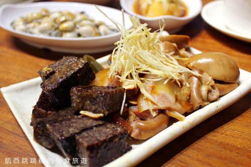 【台北善導寺美食】雙月食品社，油飯雞湯必點推薦(菜單價錢)