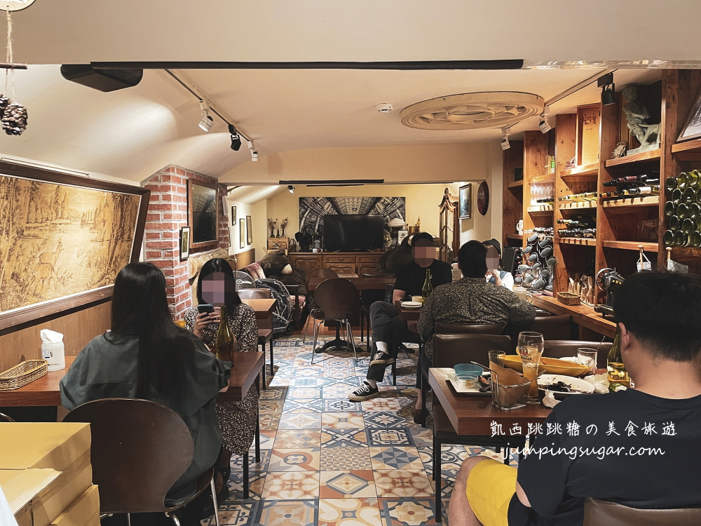 【台北】Plan B 歐陸街頭市集小酒館｜東區最美戶外餐酒館，彷彿一秒到歐洲 !