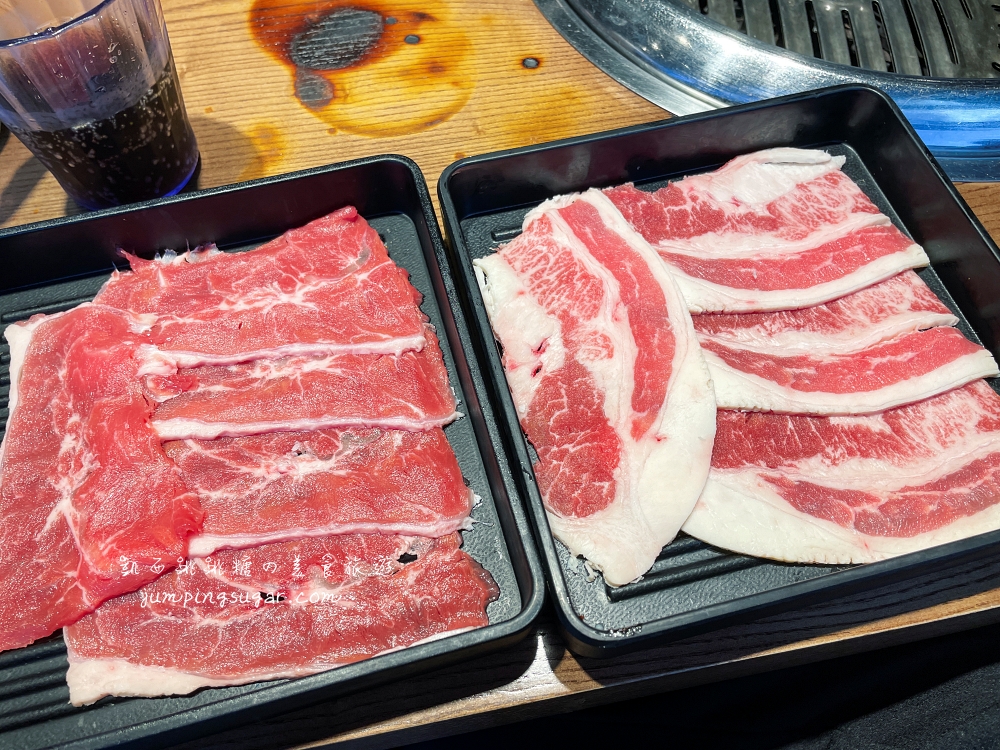 【台北】阿豬媽韓式烤肉吃到飽信義ATT店，商業午餐只要299元 ! (菜單價錢)