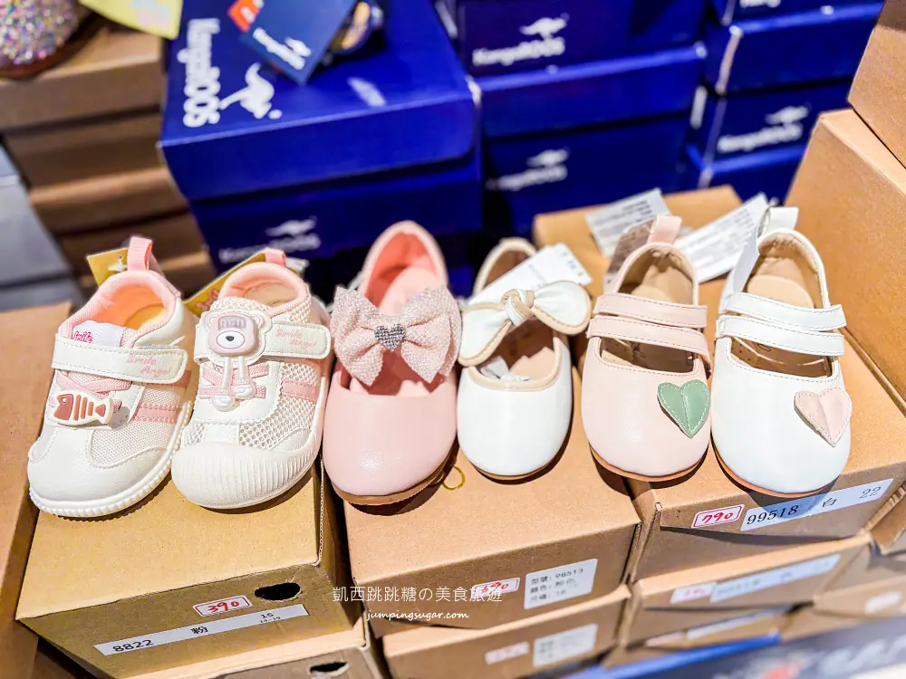 【新莊宏匯廣場11樓】金安德森嬰幼童裝2.2折 ! 童鞋390元、童書教具玩具65折 ! 活動只到2/22 (快閃特賣只有20天)