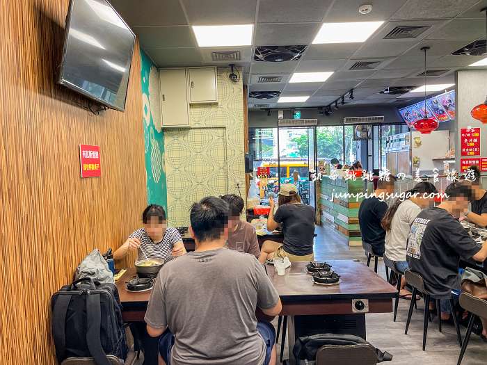 三媽臭臭鍋永春店，高CP值百元小火鍋，白飯可樂冰淇淋無限供應