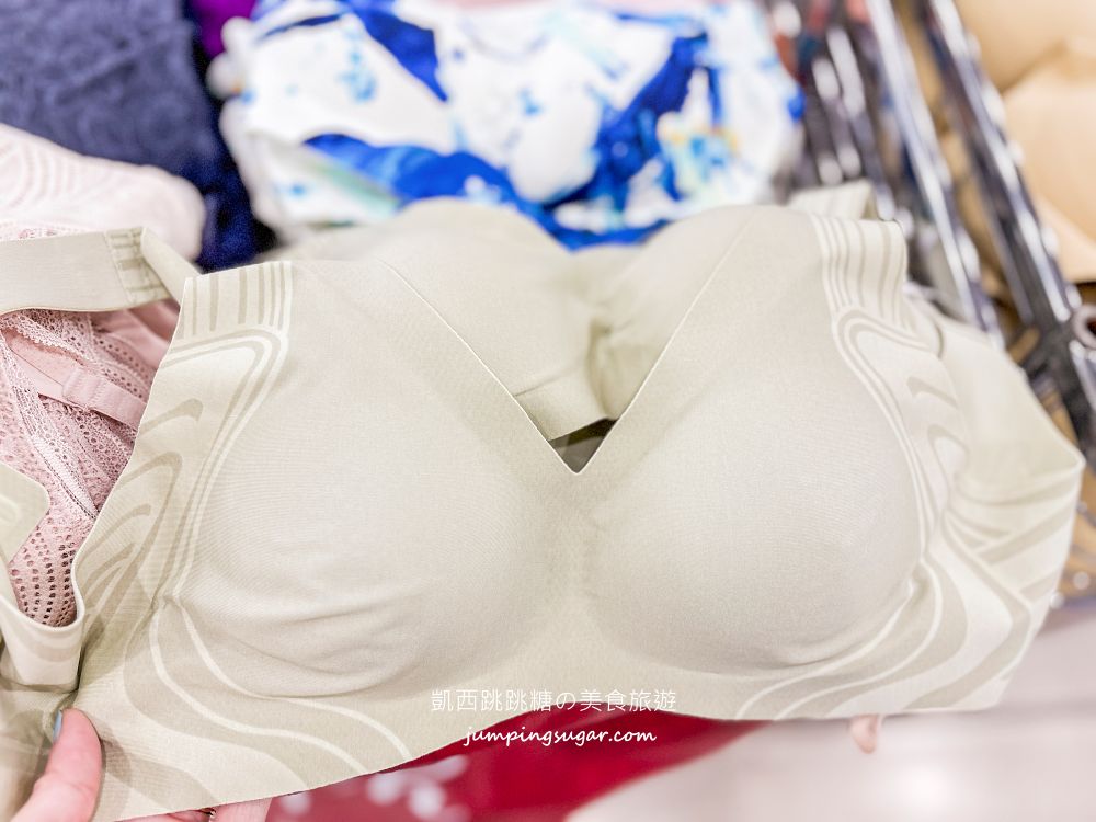 最後倒數 ! 全館買2送3 ! 黛安芬內衣特賣會,內褲5件888元 ! 快閃活動只到1/5~地址 : 台北市中山區南京東路三段77號(玫瑰夫人) 最後倒數 ! 全館買2送3 ! 黛安芬內衣特賣會,內褲5件888元 ! 快閃活動只到1/5~地址 : 台北市中山區南京東路三段77號(玫瑰夫人)