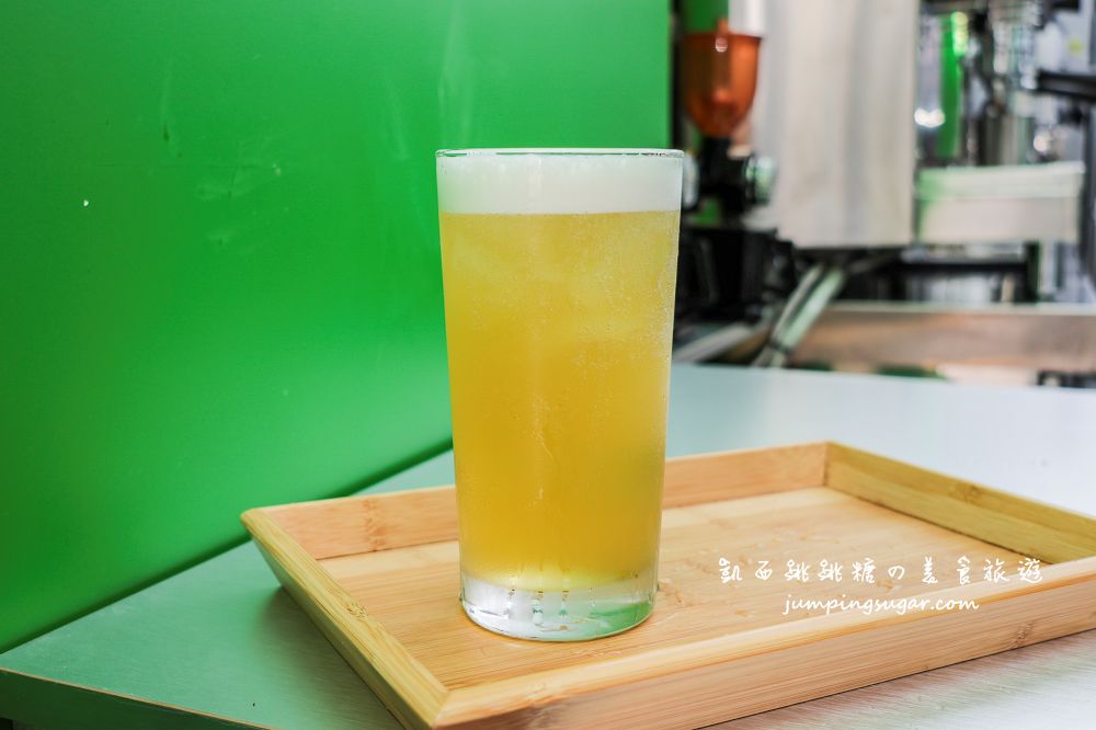 台南人氣手搖 ! 新開幕「鮮自然西門町全新二代店」必喝飲料菜單TOP6推薦(菜單價錢)