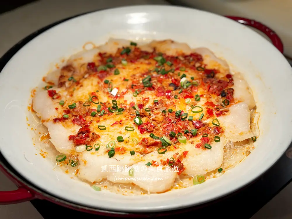 2026台北凱撒大飯店自助餐，150分鐘吃到飽，牛排三點蟹爽吃(菜單價錢)