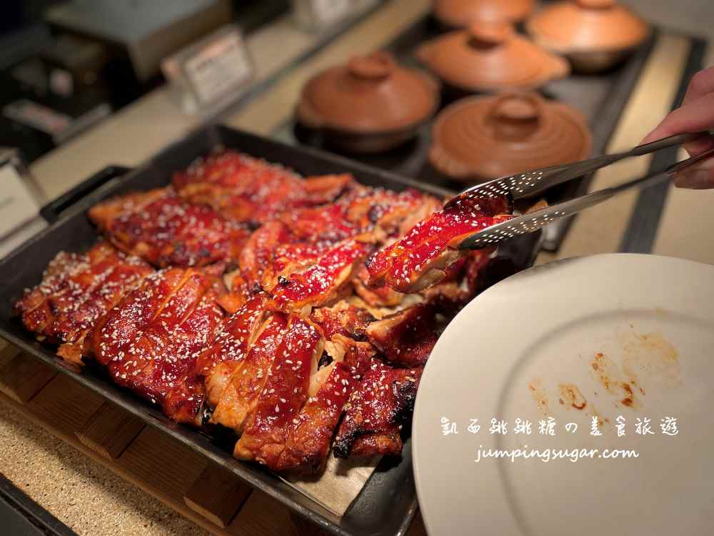 台北凱撒大飯店自助餐，爽嗑3.5小時，韓式燒肉爐烤牛排吃到飽