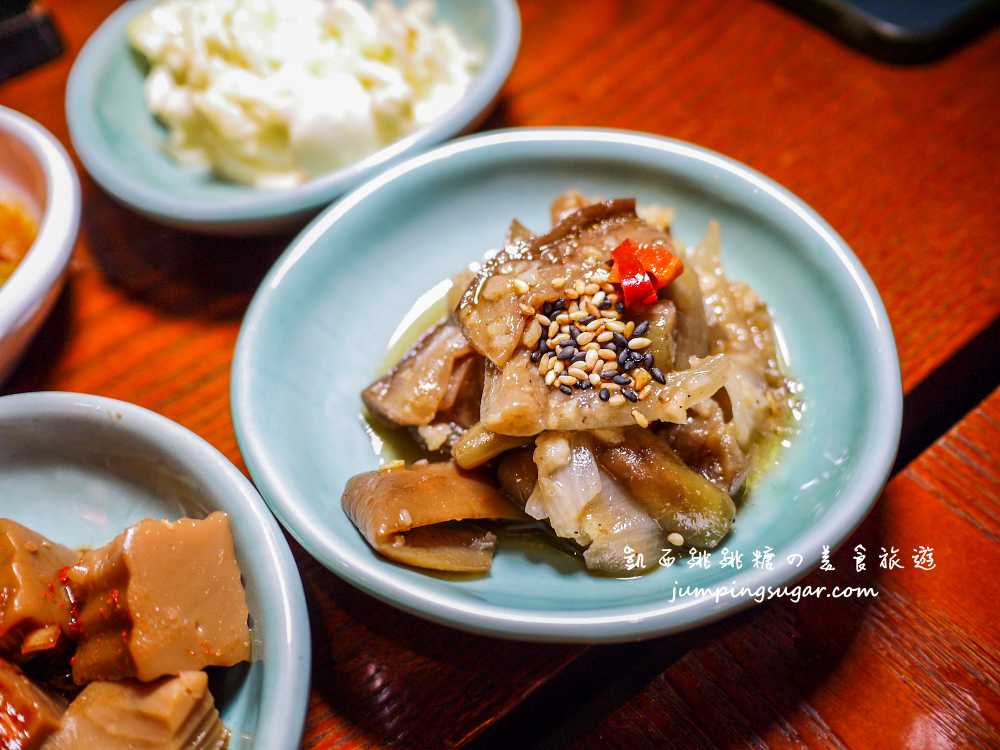 首爾弘大延南洞美食「수라간(御膳房)」韓式辣雞湯、醬油蟹都推薦 (菜單價錢)