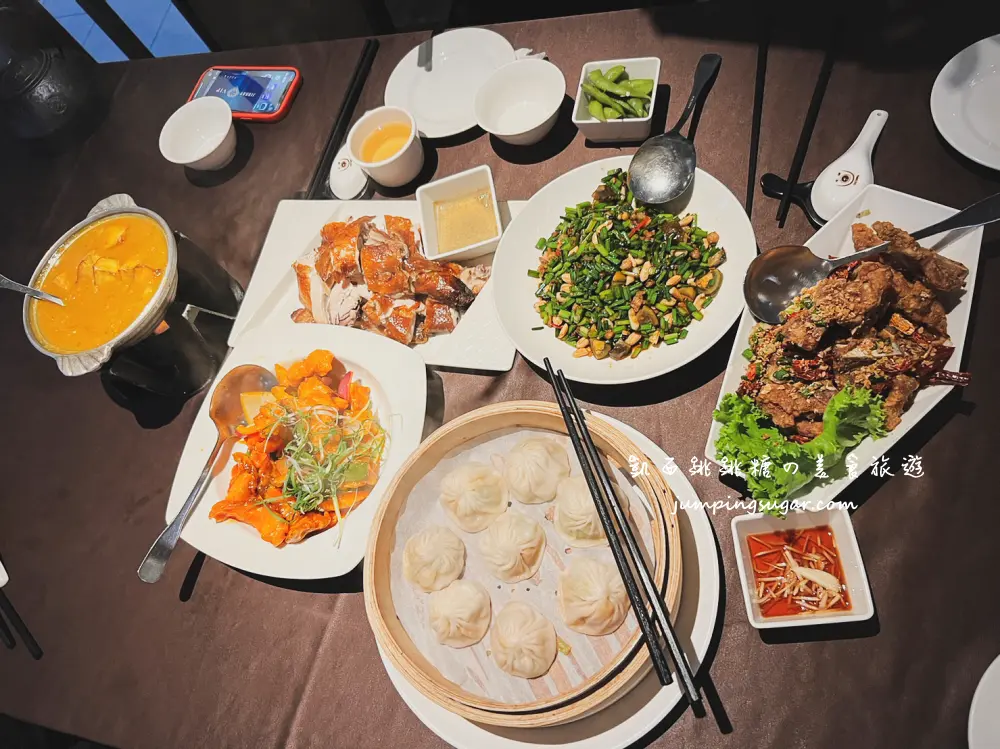 台中品虹橋滬川美饌，必點脆皮雞還送甜湯(菜單價格)