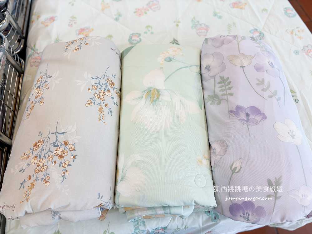 樹林超值寢具特賣會 ! 枕頭350元、涼被買一送一 ! 快閃出清只到月底~地址 : 新北市樹林區中華路174號(原長疆羊肉爐)