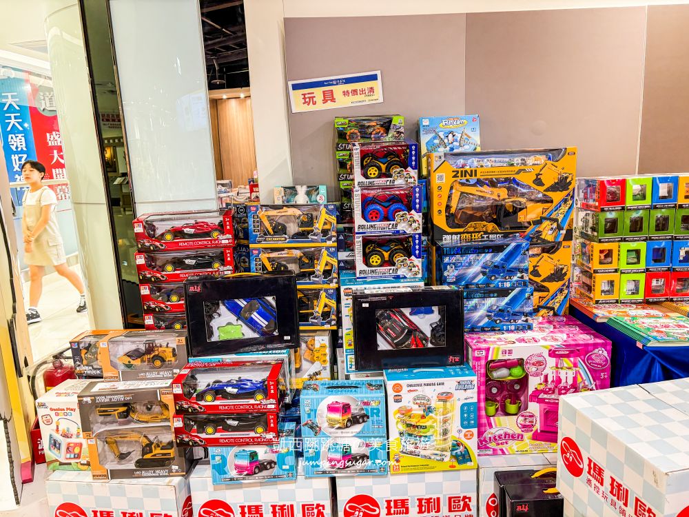 【天母大葉高島屋5樓】玩具童書教具只要39元起、兒童名牌服飾2.2折 ! 日期6/25-7/8 (快閃特賣只有15天)