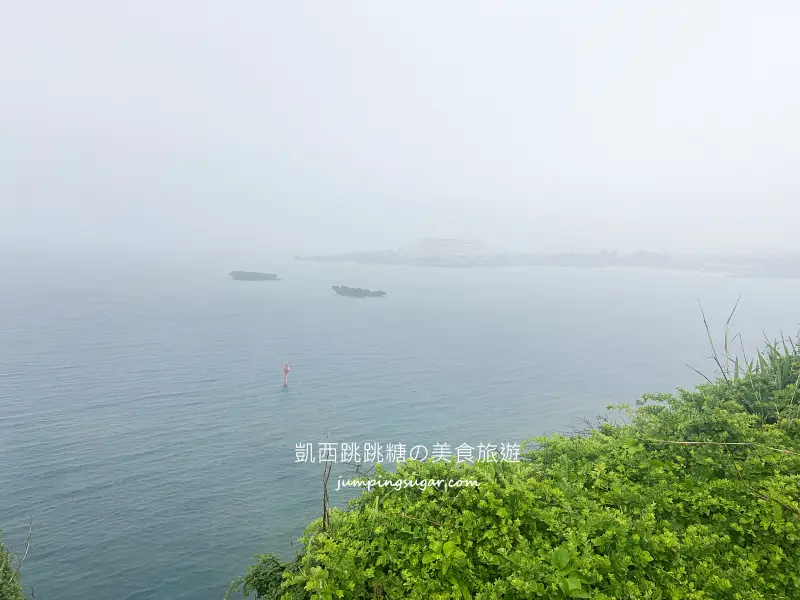 日本沖繩一日遊這樣安排 ! 輕鬆玩古宇利島、美麗海水族館、美國村與萬座毛(含門票中文導覽)