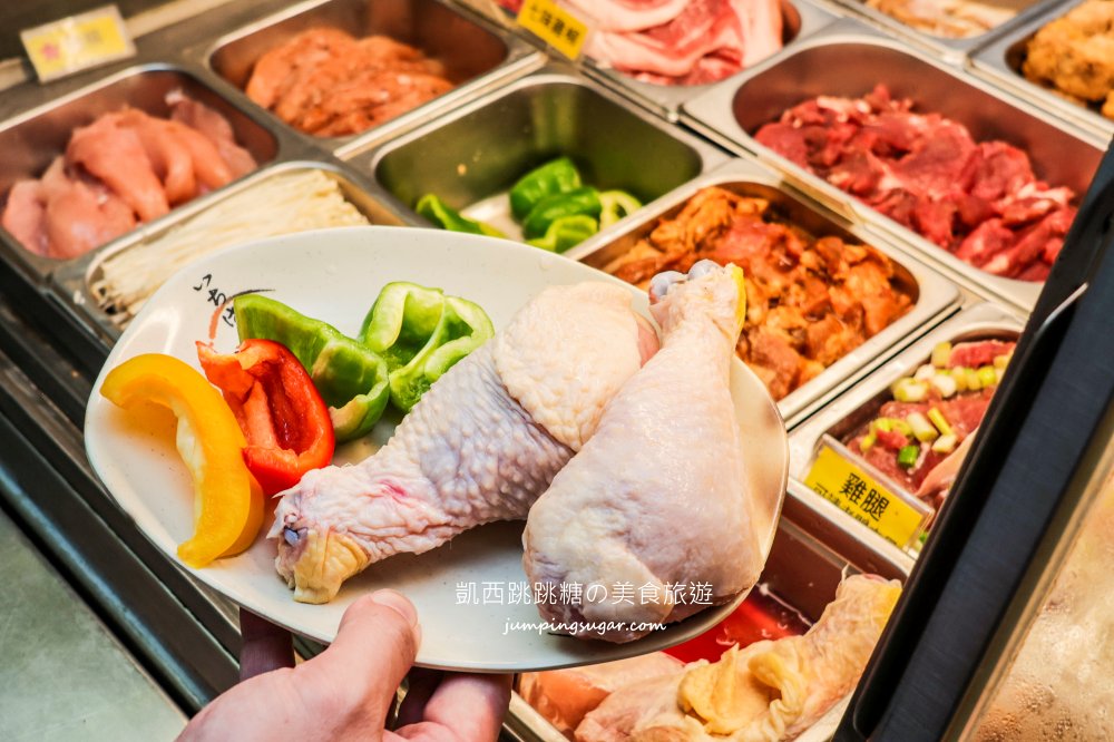 想肉了，台北信義區火烤兩吃吃到飽，一人500元有找 (菜單價錢)