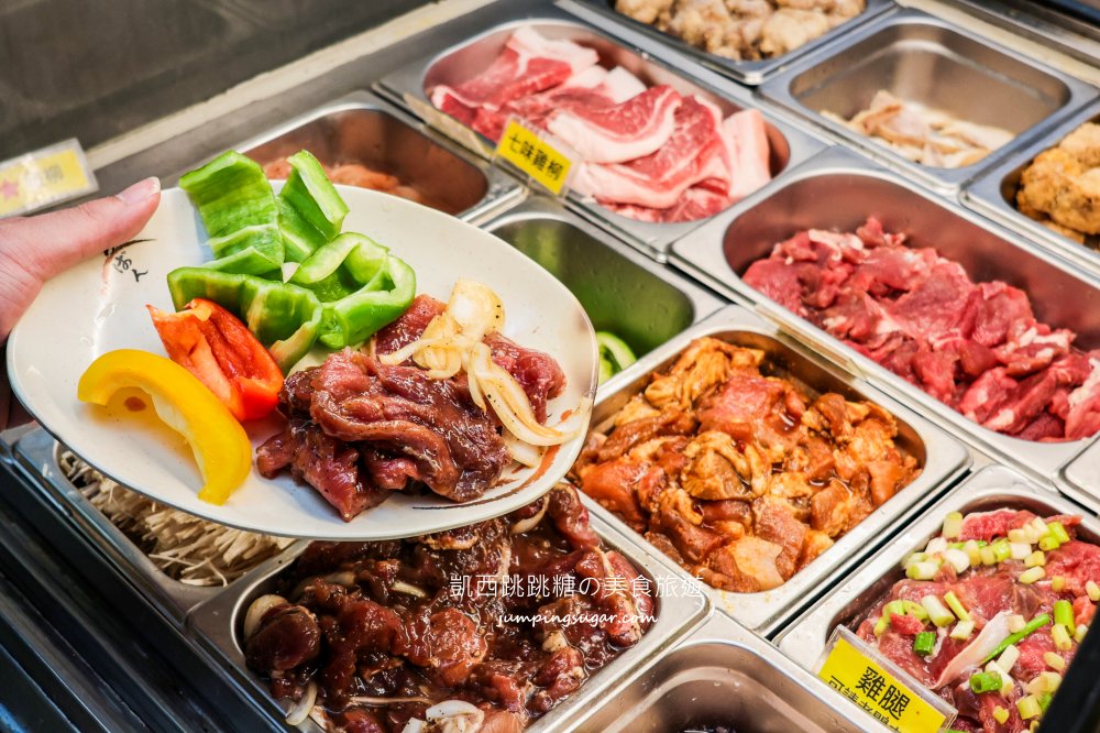 想肉了，台北信義區火烤兩吃吃到飽，一人500元有找 (菜單價錢)
