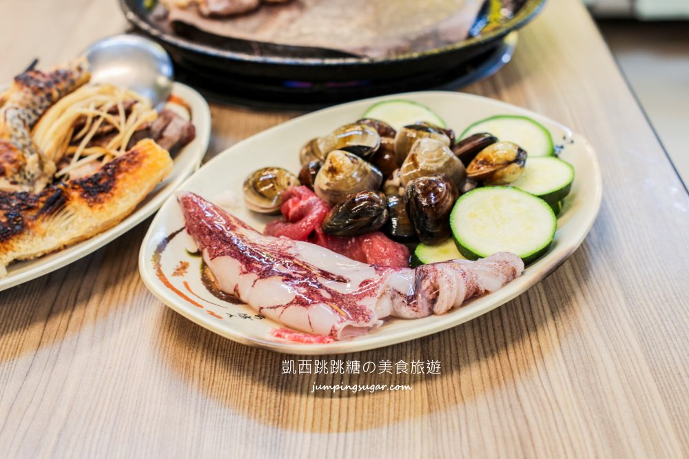 想肉了，台北信義區火烤兩吃吃到飽，一人500元有找 (菜單價錢)