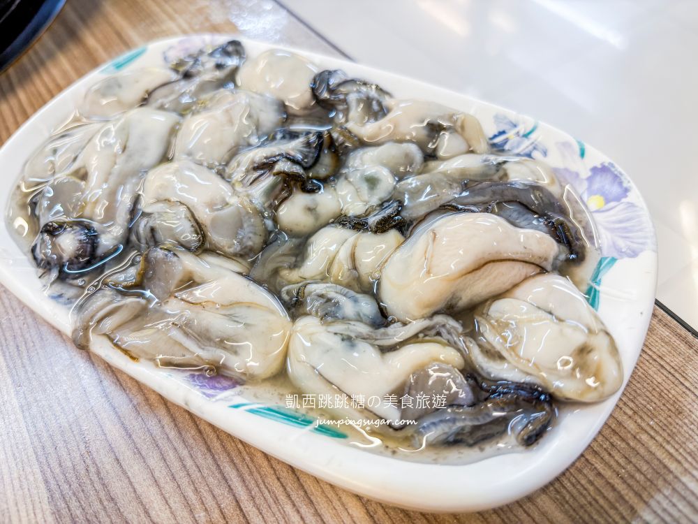 想肉了，台北信義區火烤兩吃吃到飽，一人500元有找 (菜單價錢)