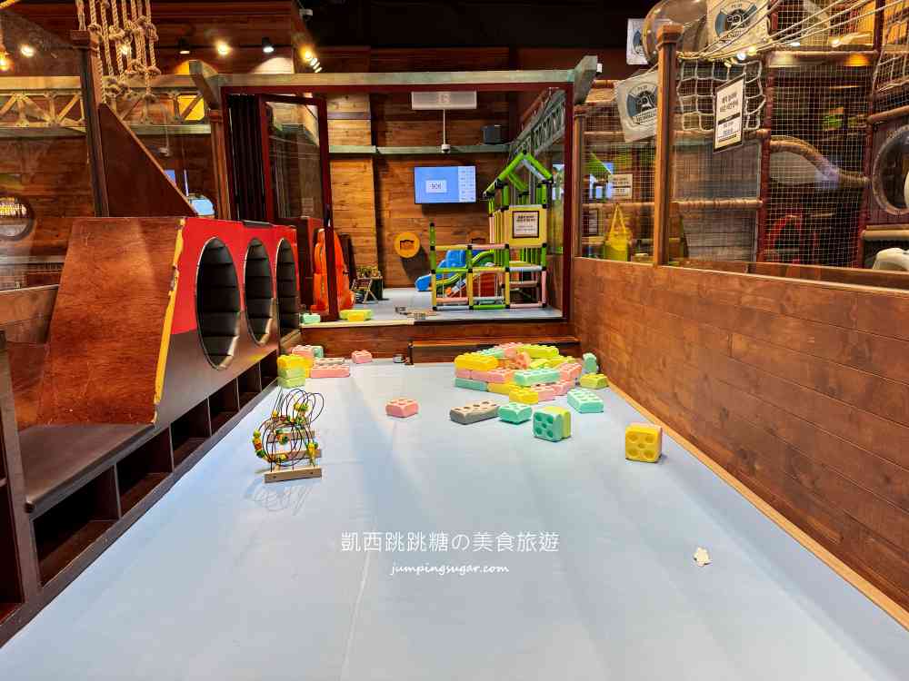 【首爾親子景點推薦】Zoolung Zoolung室內動物園，互動餵食太好玩