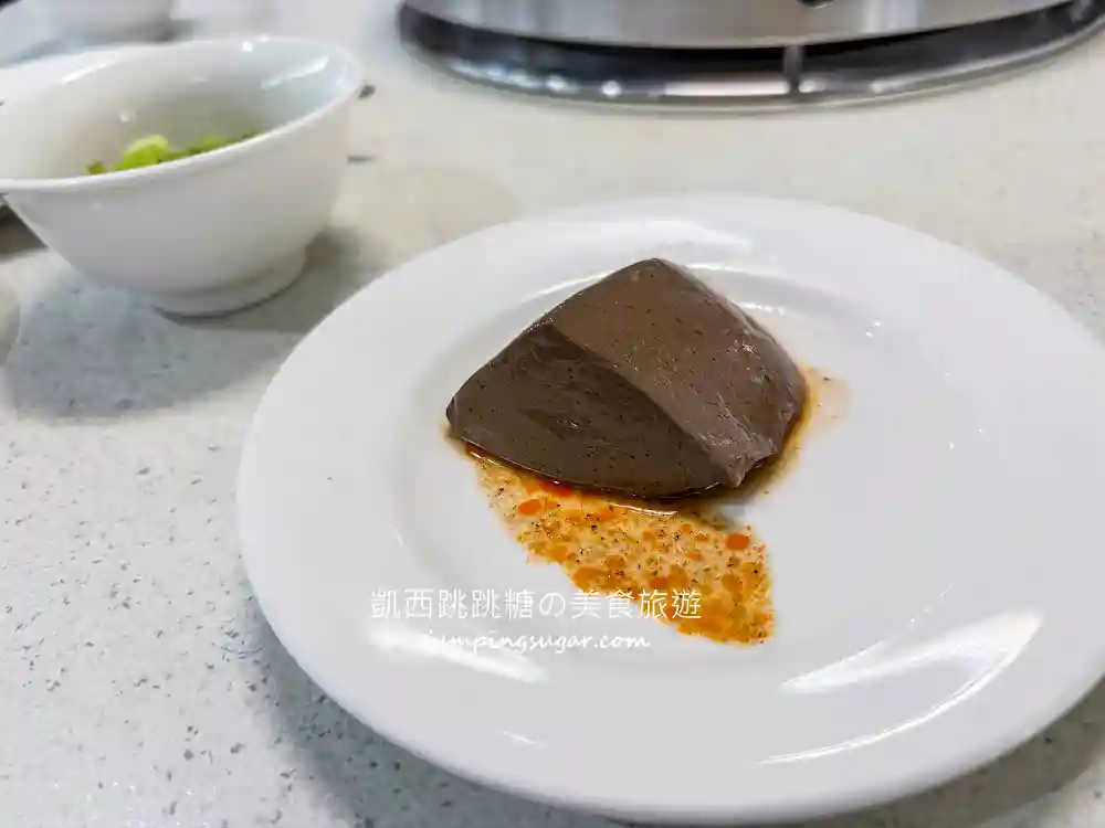 詹記麻辣火鍋 | 台北人氣麻辣鍋，必吃鴨血還送甜點 (菜單價錢)