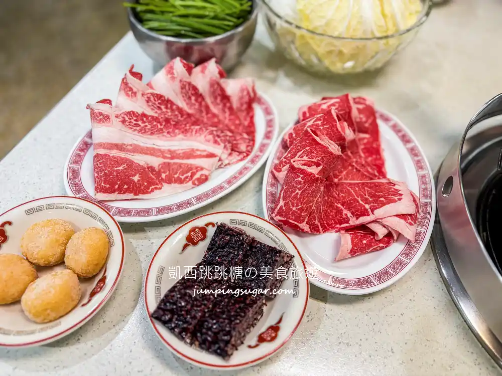 詹記麻辣火鍋 | 台北人氣麻辣鍋，必吃鴨血還送甜點 (菜單價錢)