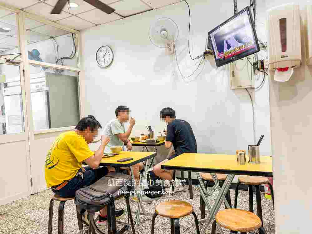 【南港後山埤美食】北投洪記肉羹，一看就知道是老店 ! (菜單價錢)