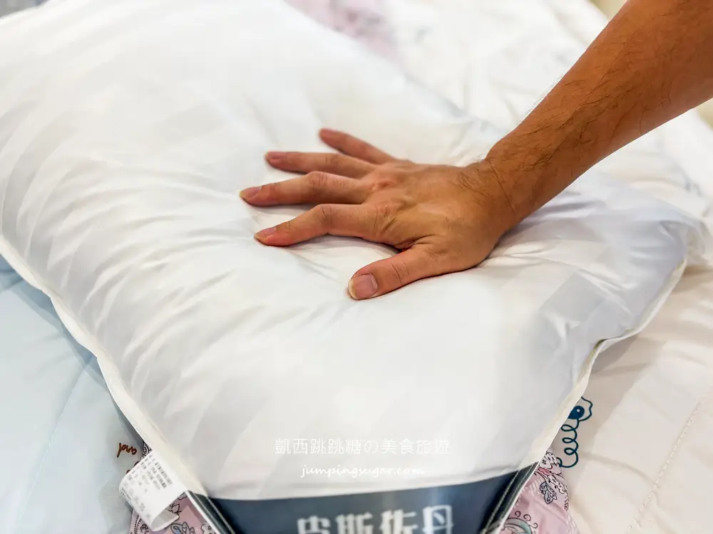 【三峽寢具廠拍】精選床包299、床墊590元、棉被990元 ! 枕頭毛毯買一送一! 快閃活動只到12/30~地址:三峽區民生街119號(三峽市場旁)