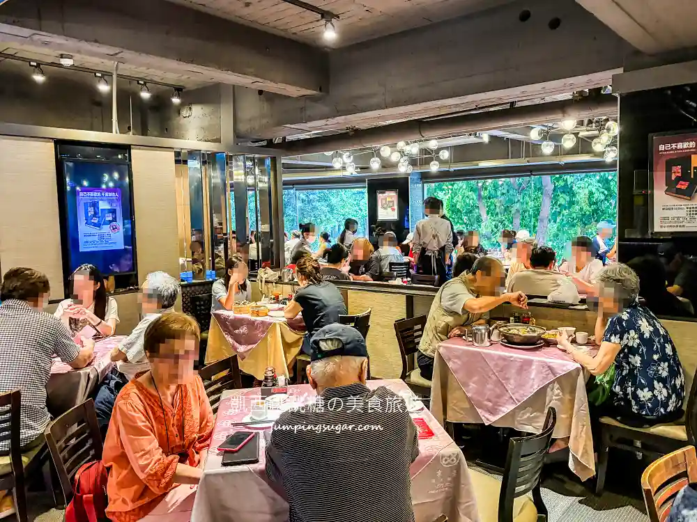 吉星港式飲茶，台北平價港式飲茶，必吃烤鴨三拼蘿蔔糕(菜單價錢)