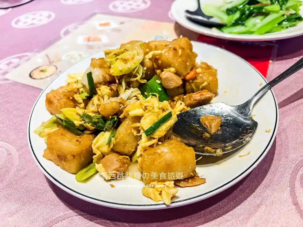 吉星港式飲茶，台北平價港式飲茶，必吃烤鴨三拼蘿蔔糕(菜單價錢)