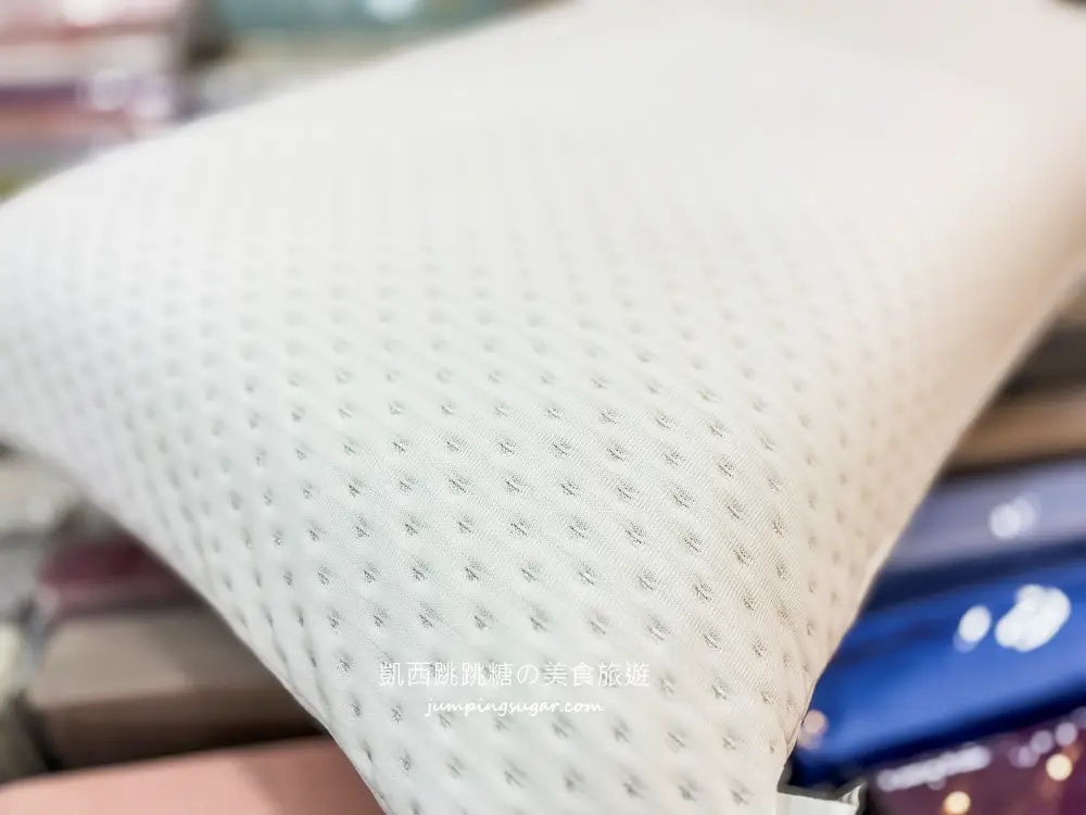 【萬華寢具廠拍】快閃活動只到12/2~精選萬用毯349元、棉被990元 ! 涼被枕頭買一送一! 地址:萬華區青年路12號(可刷卡/青年公園正對面)