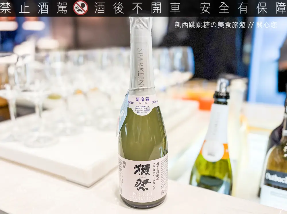 台北寒舍艾美酒店探索廚房~全新自助餐登場 ! 帝王蟹、龍蝦和牛任你吃 (菜單價錢)