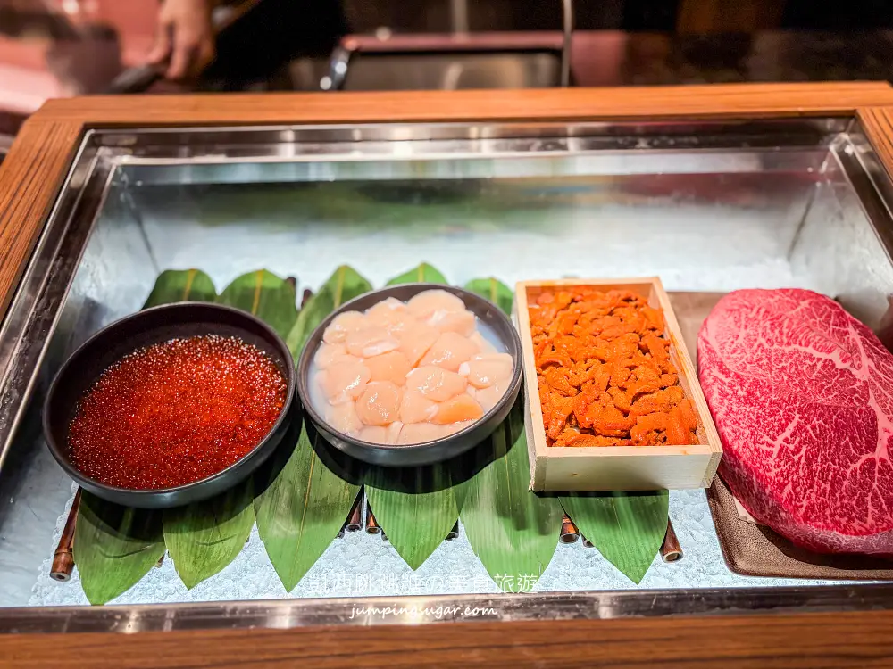 台北寒舍艾美酒店探索廚房~全新自助餐登場 ! 帝王蟹、龍蝦和牛任你吃 (菜單價錢)