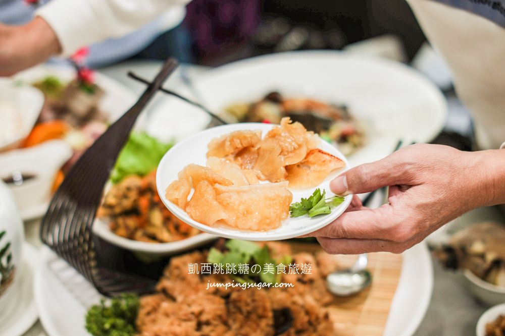 2026台北尾牙年菜外帶「宸軒園粵菜海鮮」必吃推薦脆皮雞、德國豬腳（菜單價錢）