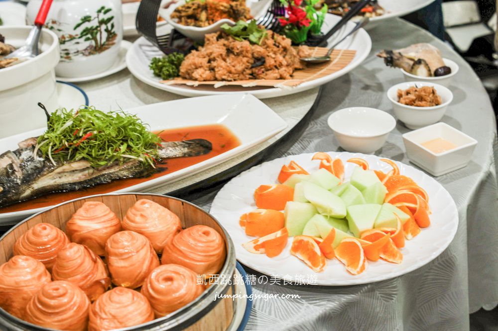 2026台北尾牙年菜外帶「宸軒園粵菜海鮮」必吃推薦脆皮雞、德國豬腳（菜單價錢）