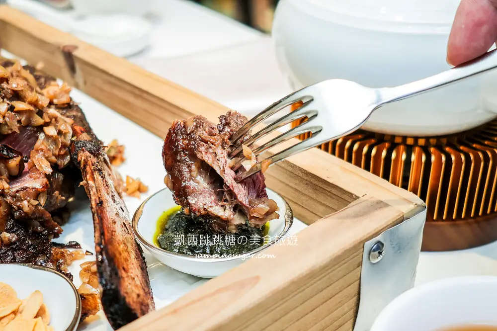 【南港車站美食】粵亮廣式料理，必吃推薦手工豆花、慢火戰斧牛 (菜單價錢)