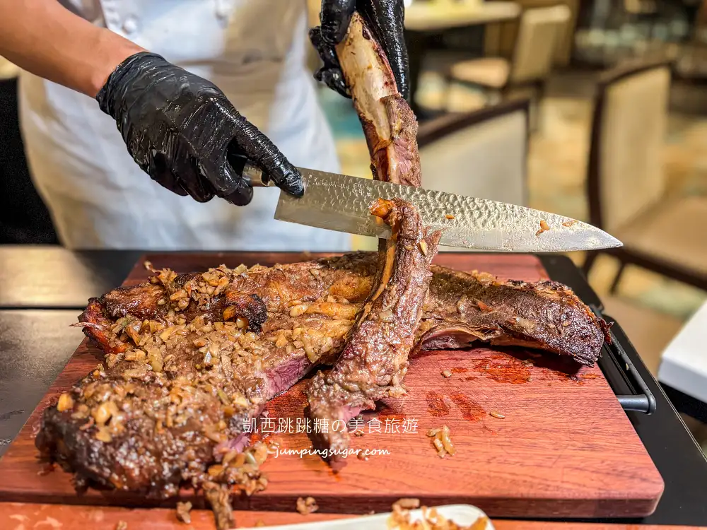 【南港車站美食】粵亮廣式料理，必吃推薦手工豆花、慢火戰斧牛 (菜單價錢)