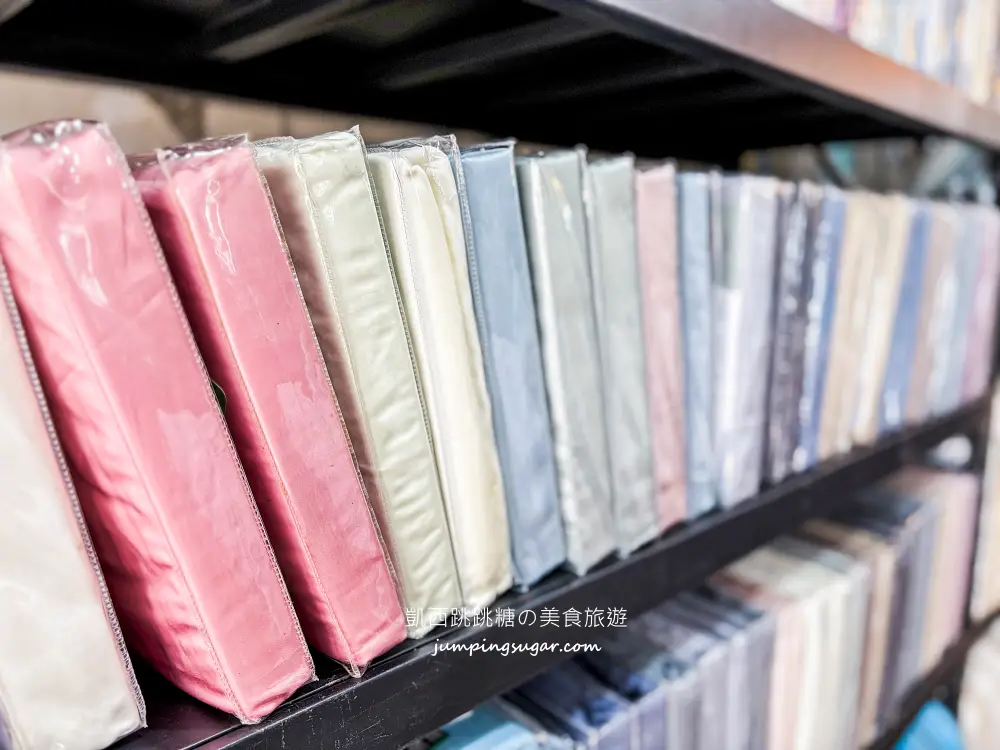 【新北蘆洲】限時快閃寢具廠拍~涼被枕頭買一送一! 毛毯特價349元、棉被990元 ! 只到4/13~地址:蘆洲中山一路40號(近徐匯中學站2號出口)