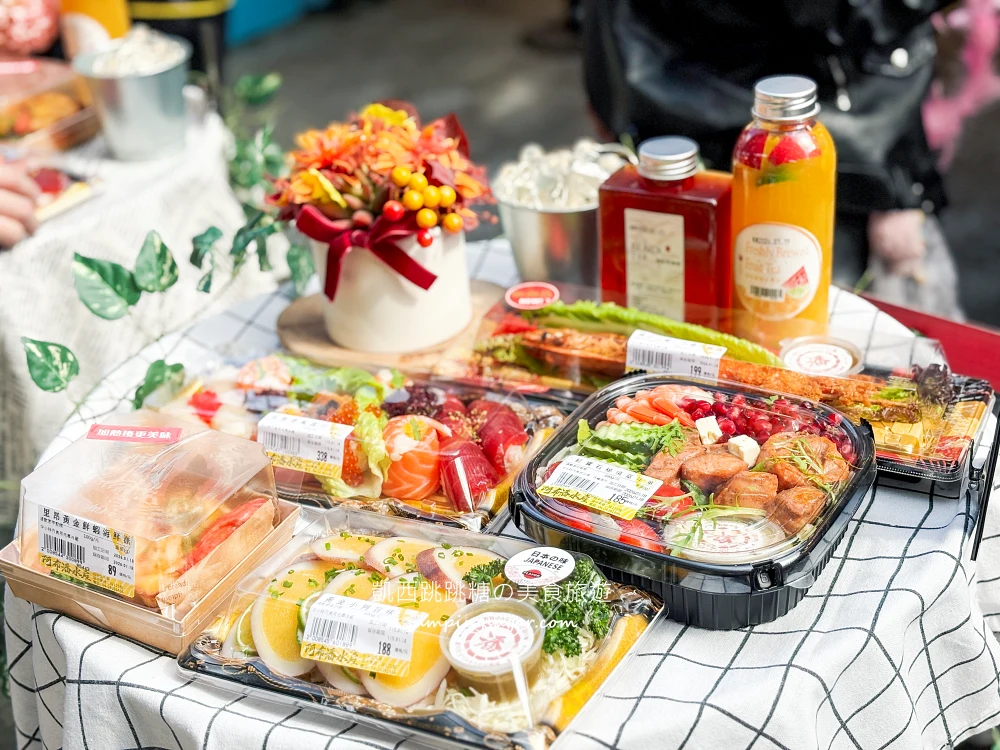 台中最狂海鮮市場！【阿布潘水產】龍蝦帝王蟹超划算!免費代客料理、當季新菜一次看