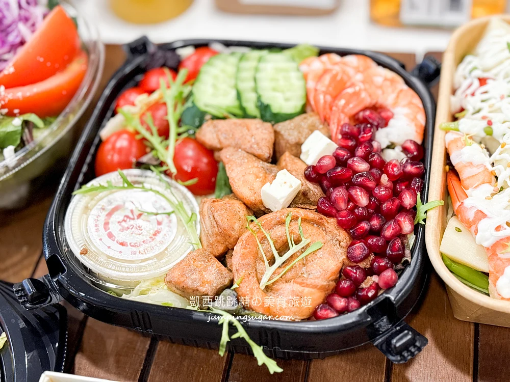 台中最狂海鮮市場！【阿布潘水產】龍蝦帝王蟹超划算!免費代客料理、當季新菜一次看