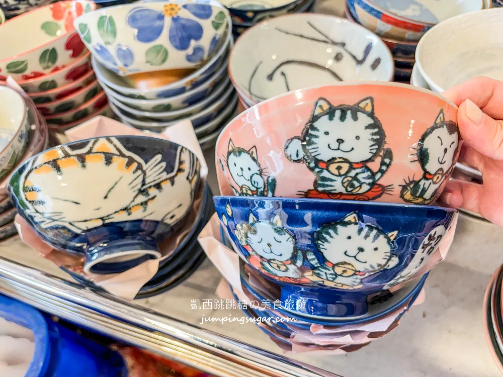 全台最大日本陶瓷特賣來了！碗盤只要3個100起~百元價直接搬整套 ! 地址 : 台北士林中正路310號(墊腳石正對面)