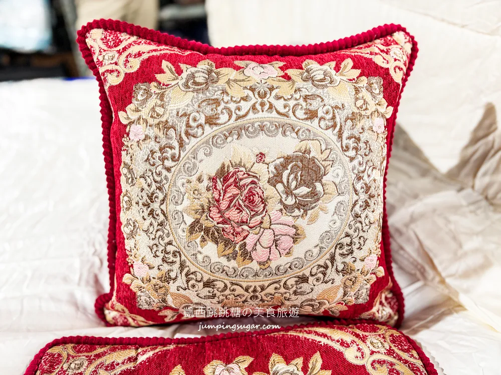 全台最便宜寢具特賣會曝光! 枕頭100起、床包200、羊毛被580、蠶絲被880、法蘭絨毯兩條100；只到2/15，地址 : 泰山區楓江路 46巷90號