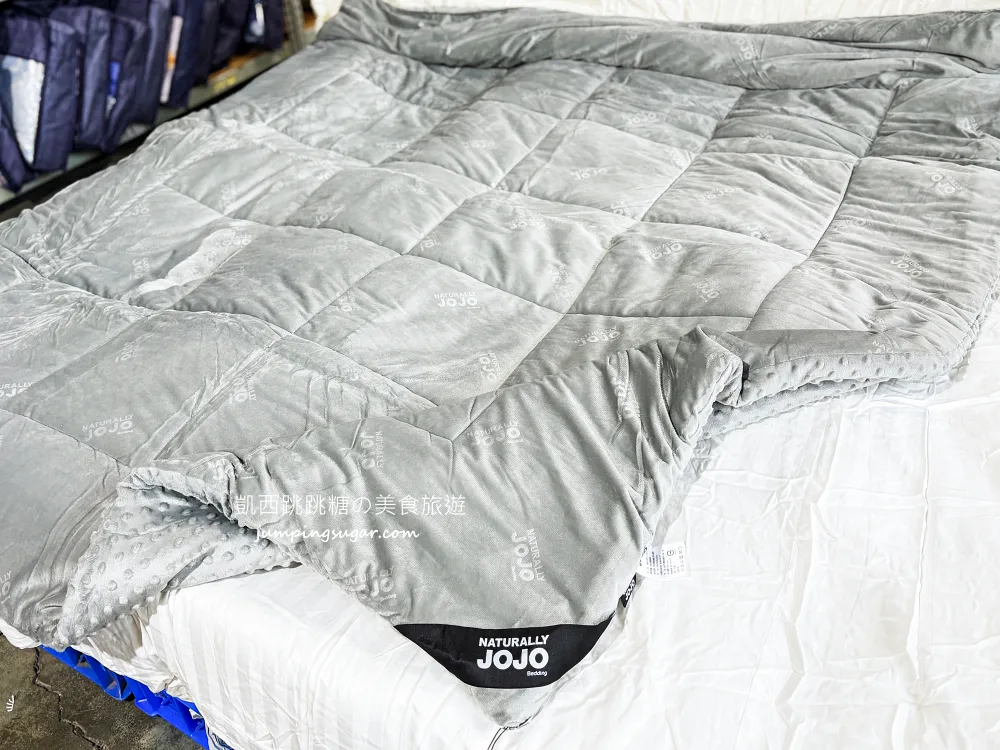 全台最便宜寢具特賣會曝光! 枕頭100起、床包200、羊毛被580、蠶絲被880、法蘭絨毯兩條100；只到2/15，地址 : 泰山區楓江路 46巷90號