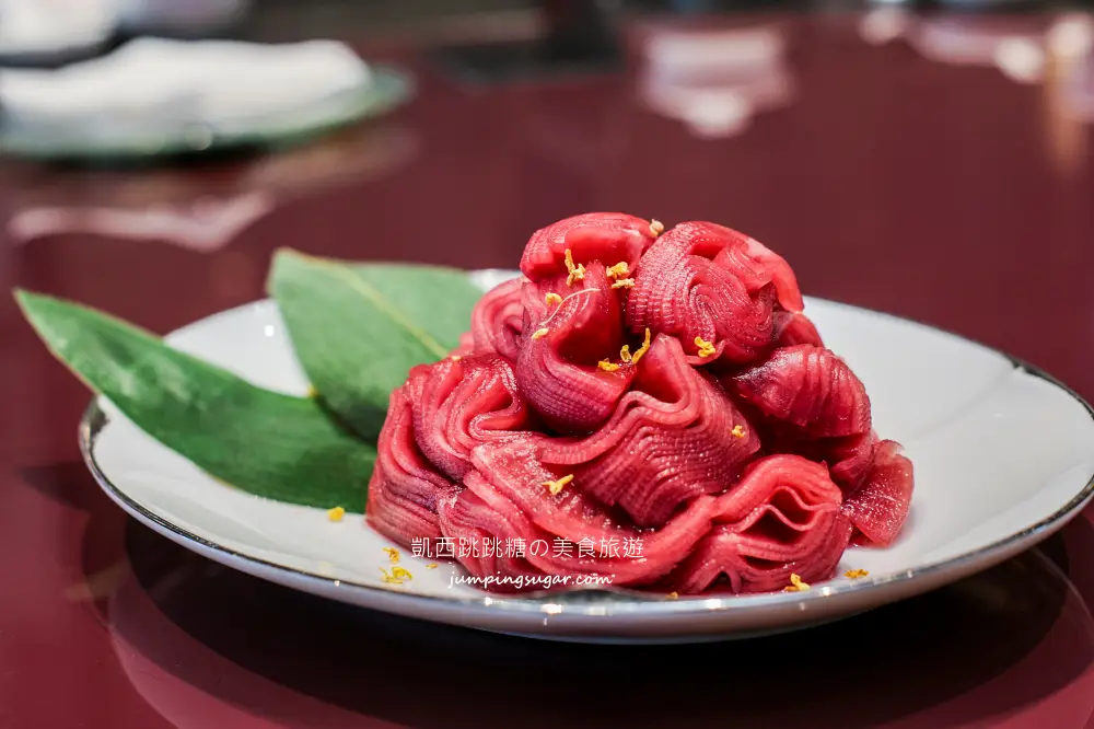 2026台北年菜推薦 ! 粵亮廣式料理，一桌只要5000元吃飯店合菜