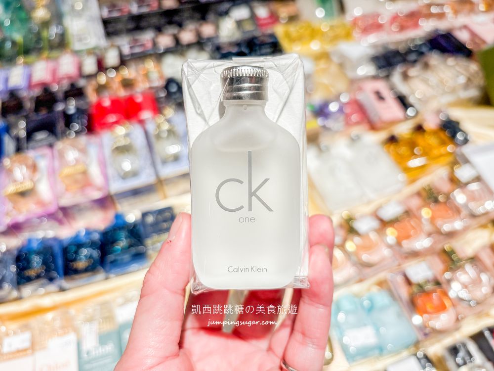 台北信義區香水快閃店登場！名牌Outlet全面下殺，限時至3/15 ；地址 : 信義區松高路11號(DREAM PLAZA地下2樓/統一阪急連通口)